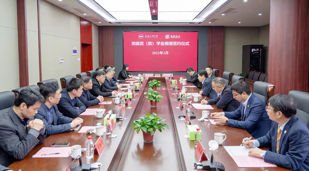 1701761595252245.jpg 1691401217475747.jpg